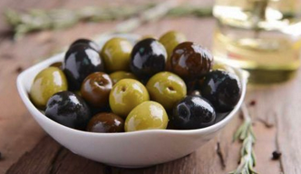 remorque commerce olives et produits dérivés des olives