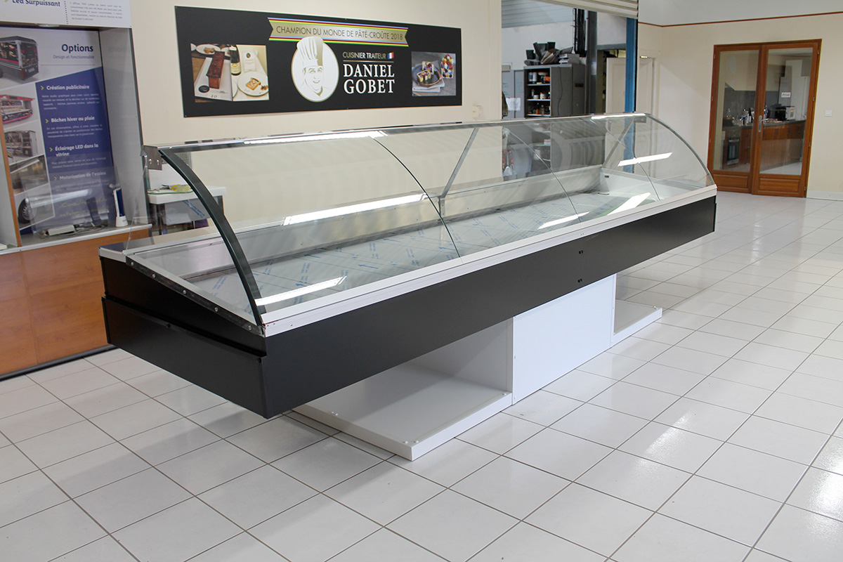 19-meuble-vitrine-magasin